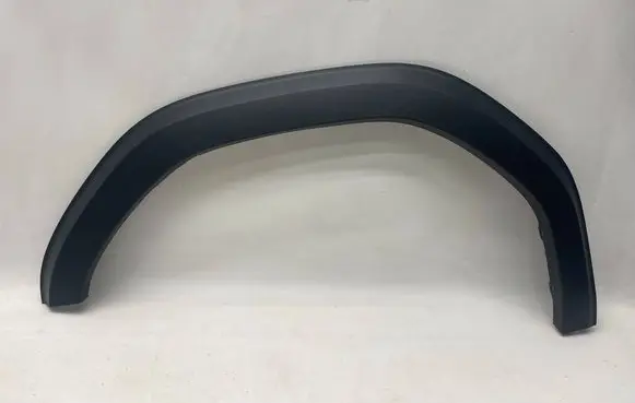 Dacia Duster III Front arch trim 638138197R