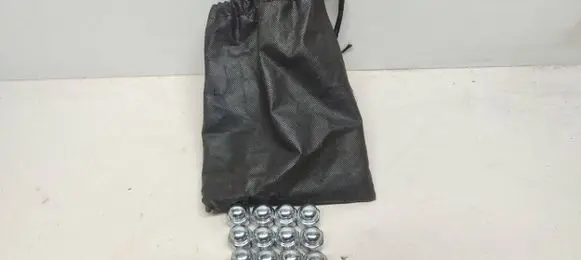 KIA Rio Nuts/bolts 