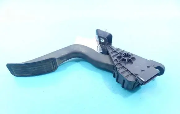 Mazda 3 I Accelerator throttle pedal CC3041600 IMPRK1109955
