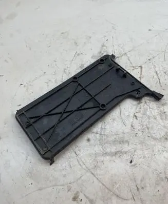 Mercedes-Benz Vito Viano W639 Fuse box cover A6395450103