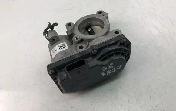Renault Captur Throttle valve H8201171233