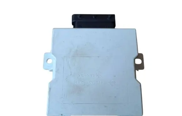 Toyota Avensis T250 Window wiper relay 150696