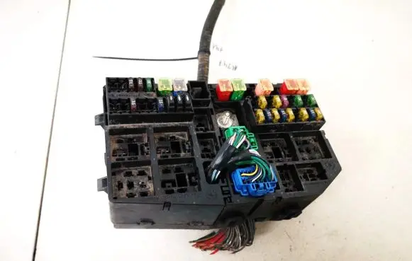 Ford Mondeo Mk III Fuse box set 1s7t14a481aa 1s7t-14a481-aa