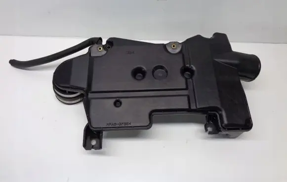 Mitsubishi Pajero AdBlue liquid reservoir 