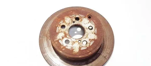 Toyota Avensis T250 Rear brake disc neventiliuojamas