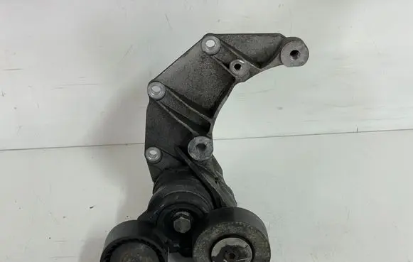 BMW 7 E65 E66 Generator/alternator bracket 1231779424904 7794249