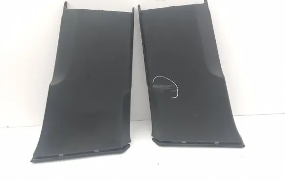 (B) pillar trim (bottom)