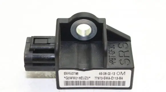 Honda CR-V Airbag deployment crash/impact sensor 77970SWAE113M4
