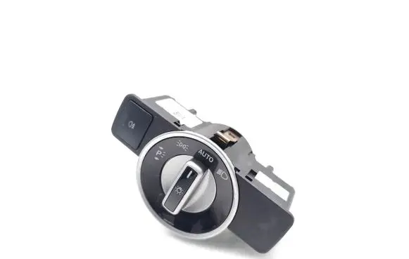 Mercedes-Benz CLS C218 X218 Light switch A2129050551 10091531