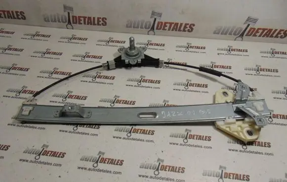 Rear door manual window regulator
