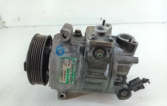 Volkswagen Golf V Air conditioning (A/C) compressor (pump) 1K0820803S