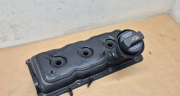 Audi A4 S4 B7 8E 8H Rocker cam cover 059103469AA 059103470G