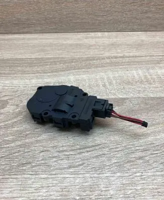 BMW X1 E84 Air flap motor/actuator 929888G EF8326 04052005