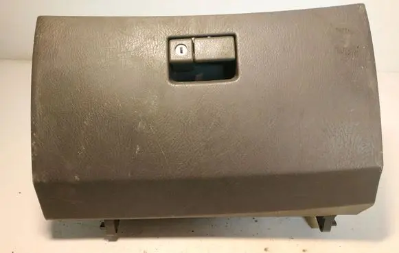 Toyota Avensis T220 Glove box 5555005030