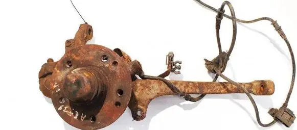 Mercedes-Benz E W210 Front wheel hub