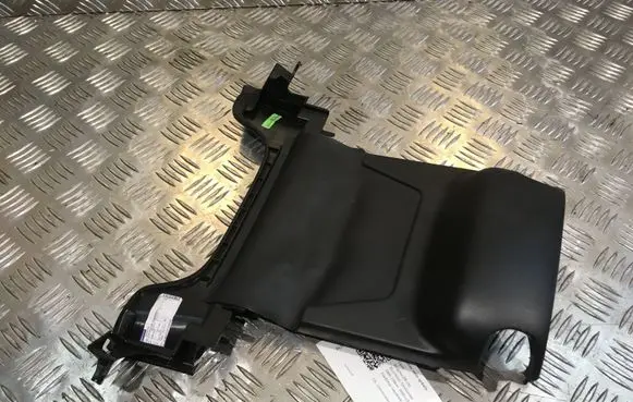 Steering wheel column trim