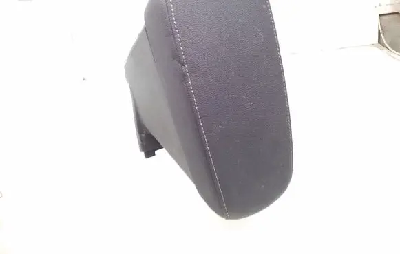 Opel Corsa F Armrest 9830208680 39196827