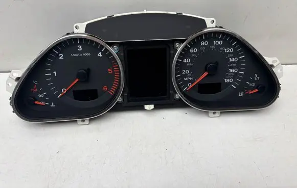 Audi Q7 4L Speedometer (instrument cluster) 4L0920981B 4L0920981P AUD9E472DA8