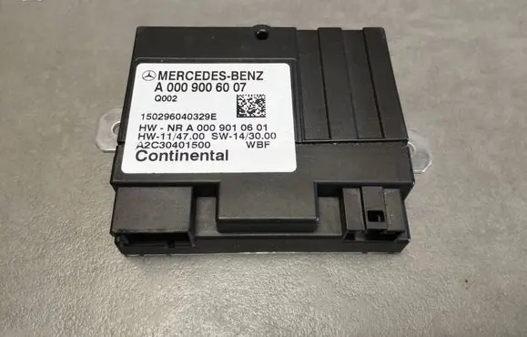 Mercedes-Benz GLC X253 C253 Fuel injection pump control unit/module A0009006007 A2C30401500