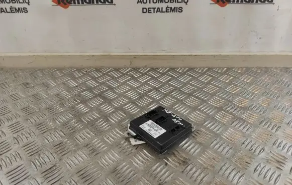 Mercedes-Benz E W211 Comfort/convenience module 2115452132