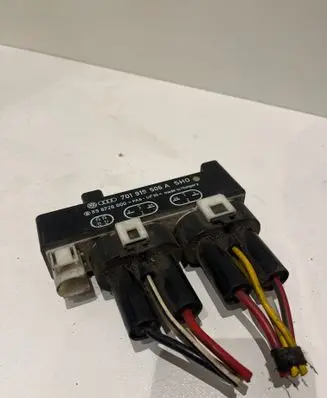 Volkswagen Sharan Coolant fan relay 701919506A 898726000