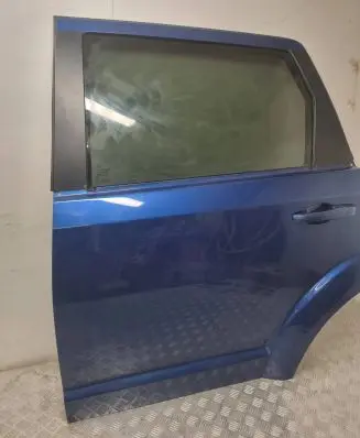 Dodge Journey Rear door