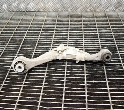 BMW 5 G30 G31 Rear upper control arm/wishbone