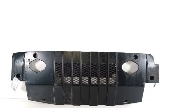 Mercedes-Benz G W461 W463 1st Gen Engine splash shield/under tray A4635241040