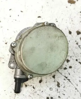 Volkswagen Phaeton Vacuum pump 057145100AE 700906100 08T1241017