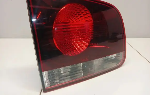 Volkswagen Touareg I Tailgate rear/tail lights 28269003