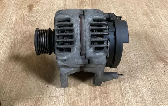 Audi TT Mk1 Generator/alternator 028903028D 0124325003