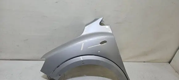 Dacia Sandero III Fender 260925030R