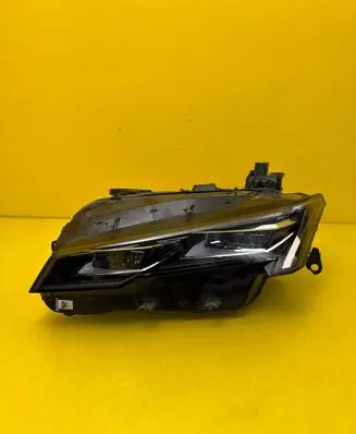 Peugeot 308 Headlight/headlamp 9849115080