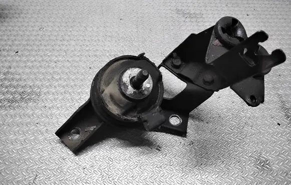 Hyundai Santa Fe Engine mount bracket 2181226700