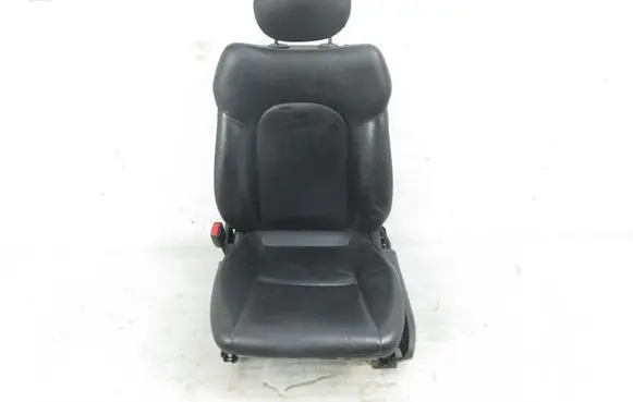 Mercedes-Benz C W203 Front driver seat 