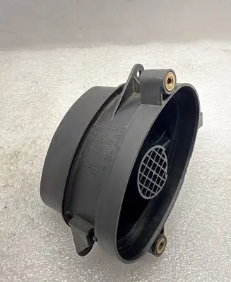 BMW 5 E39 Mass air flow meter 7787076 0928400468