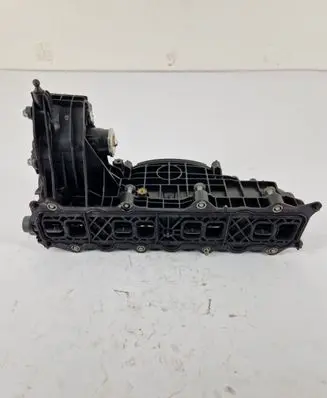 Mercedes-Benz CLA C117 X117 W117 Intake manifold A6510905737
