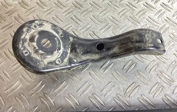 Radiator support slam panel bracket