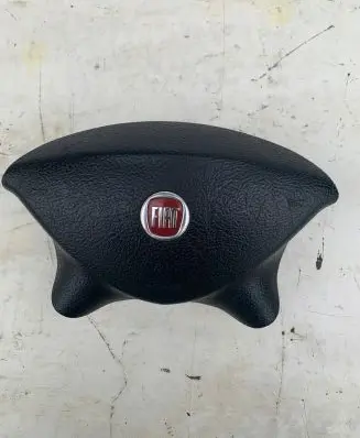 Lancia Musa Steering wheel airbag