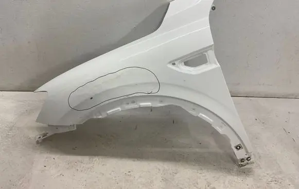 Renault Arkana Fender 620923358r