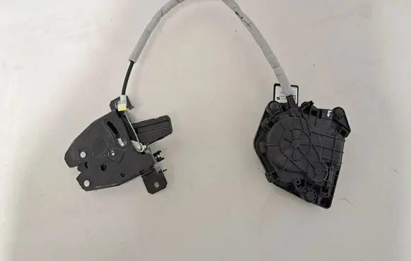 BMW X5 G05 Tailgate/trunk/boot lock/catch/latch 7475462 5A12988