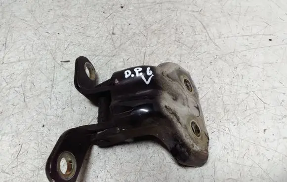 KIA Sorento Rear door upper hinge