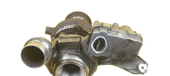 BMW 3 F30 F35 F31 Turbo 8518204 N47D20C