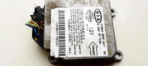 KIA Carnival Airbag control unit/module OK52Y677F0A 11030101
