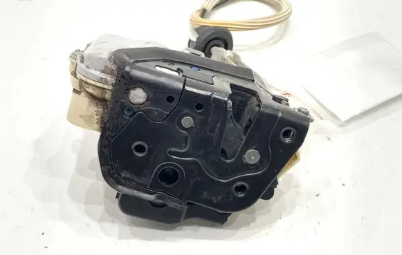 Front door lock