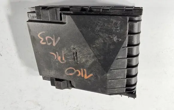 Audi Q3 F3 Fuse box cover 1K0937132F