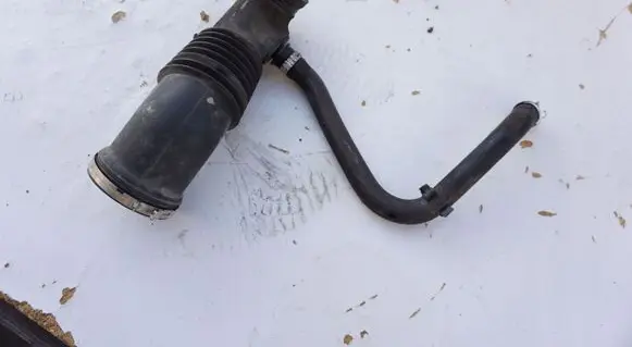 Iveco Daily 35 - 40.10 Air intake hose/pipe 504135455