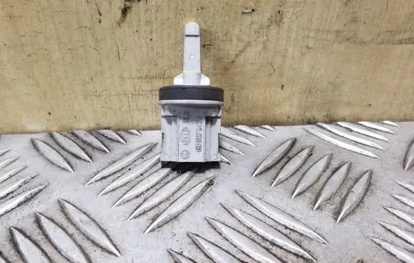 Interior temperature sensor