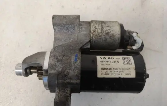 Audi A4 S4 B8 8K Starter motor 06H911021E 21022014 0001107534