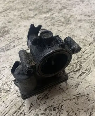 Audi A4 S4 B8 8K Throttle valve 03L128063E